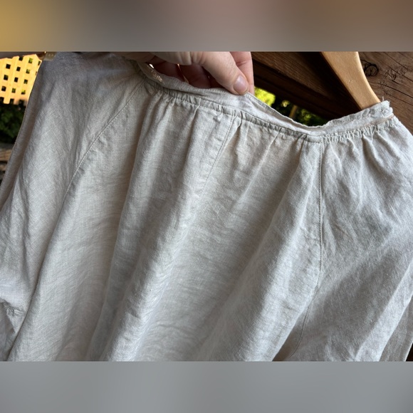 Linen Cream Top with Leaf Design, Monstera Leaf blouse, lightweight neutral top - Picture 6 of 13